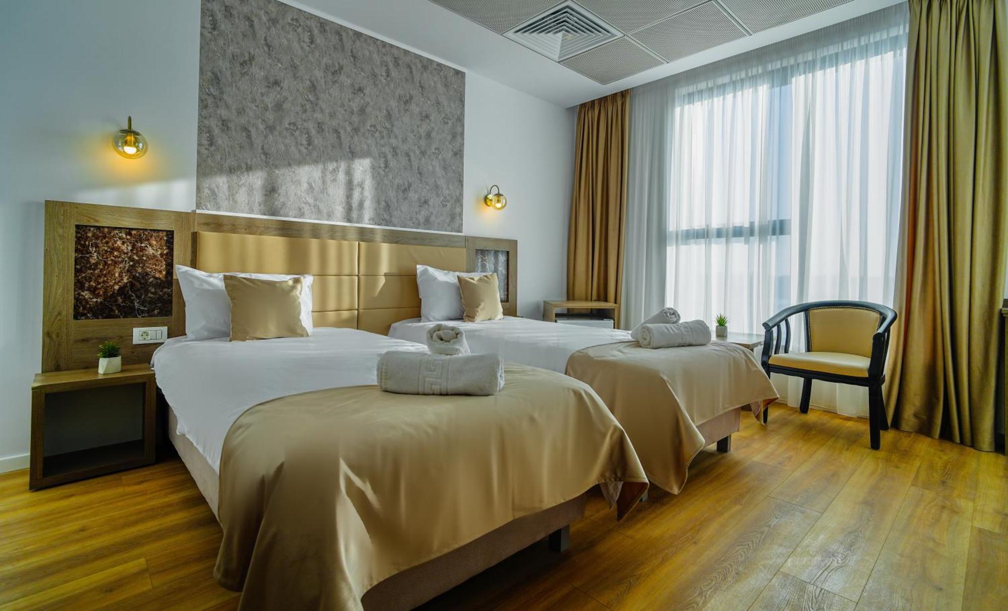 Sir Fundeni Hotel Бухарест Екстер'єр фото